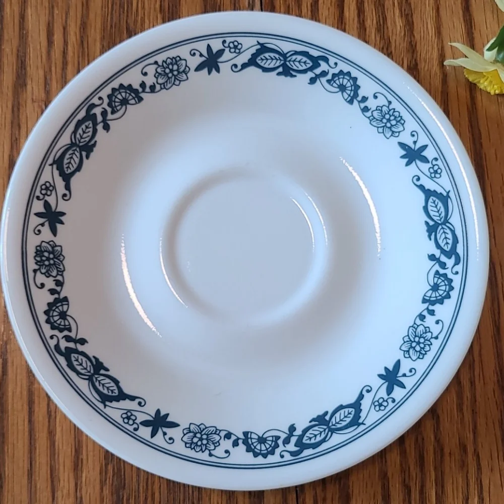 Corelle cup & saucer